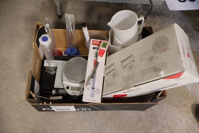 Analyseur de Co2 OENOLAB, éprouvettes, 3 flacons éprouvette, appa...