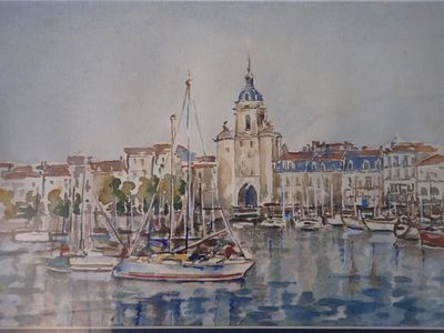 un tableau représentant des bateaux dans un port, avec une tour horloge en arrière-plan