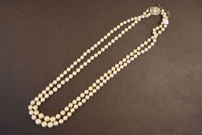 1 collier perles de culture 2 rangs fermoir or avec brillant…