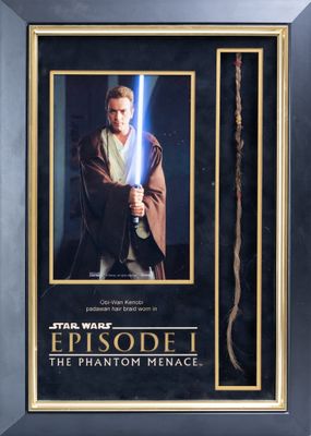 STAR WARS Episode I - Tresse d'Obi Wan Kenobi portée dans le…