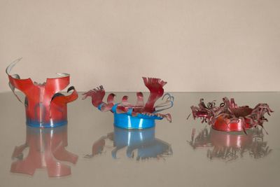 Atelier A 3 cendriers Boîtes de conserve peintes et découpée…