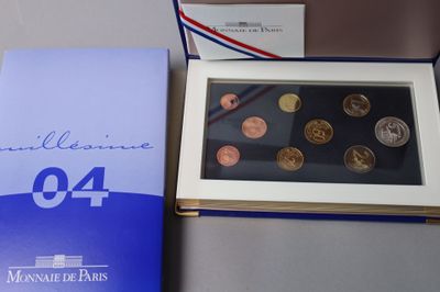 MONNAIE DE PARIS Série de pièces françaises courantes, 2004