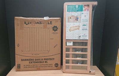 Lot de 2 articles composé de 1 Barrière de Sécurité Safe et …