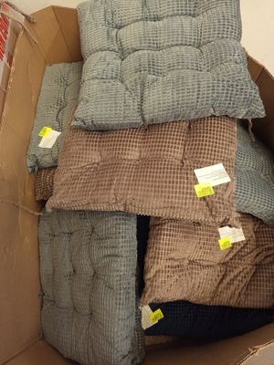 Lot de 70 coussins décoratifs et coussins d’assise de différ… - Photo 1