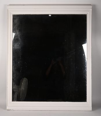 une personne se prenant en photo dans un miroir