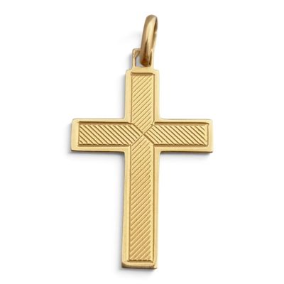 un pendentif en forme de croix en or jaune, orné d'un motif en diagonale