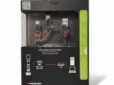 une image représentant une boîte noire contenant un câble USB et un chargeur