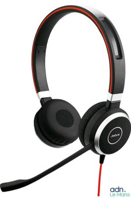 a headset with a microphone and a microphone attached to it