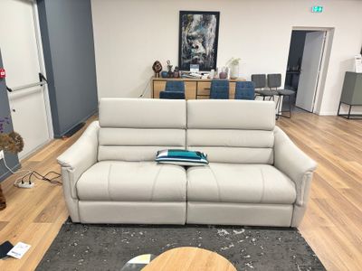 Canapé MOBILIER DE FRANCE trois places modèle WINSTON en cui… - Photo 1