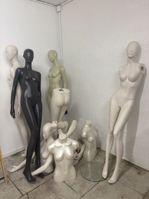 Lot de mannequins (en l'état)