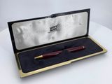 an image of a pen in a box on a table
