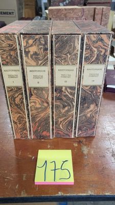 4 tomes Aristophane Théâtre complet, édition Union Latine, i…