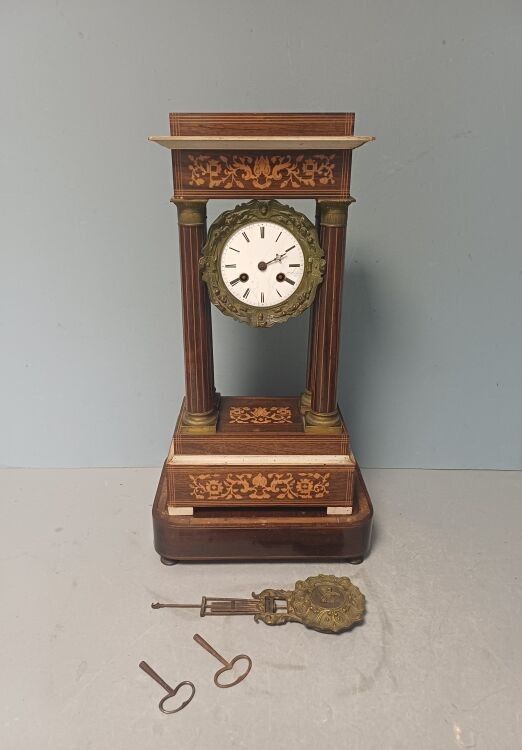 Objets d'art & Curiosités