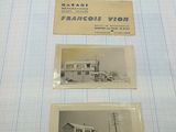quelques vieilles photos en noir et blanc d'une maison et de quelques bâtiments