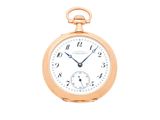 une image d'une montre de poche en or avec des chiffres romains sur le cadran