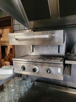 1 Grand meuble inox avec bain-marie et lampes chauffantes en… (photo 2)