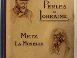 un vieux livre avec le dessin d'un homme et d'une femme