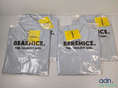 trois t-shirts portant l'inscription « Berenice » sont emballés dans du plastique