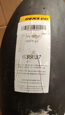 DUNLOP - Pneu moto compétition slick - Moto2 200/75R17 - Neu…
