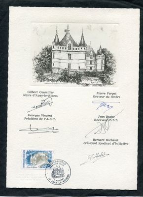 une vieille carte postale sur laquelle est dessiné un château