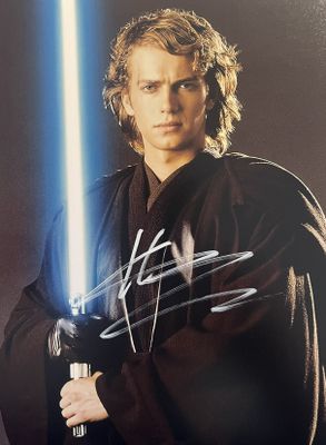 photo dédicacée de Luke Skywalker tirée du film « Star Wars : Le Réveil de la Force »