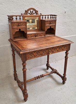 Bureau à gradin en chêne. Dim. 114 x 76 x 53 cm - Photo 1