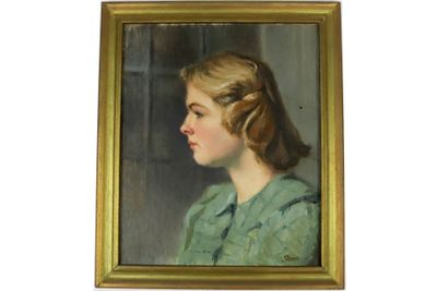 portrait d'une jeune fille en robe verte, dans un cadre doré