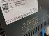 une image montrant un gros plan d'une machine à laquelle sont reliés des fils