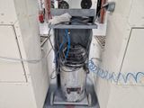 une machine qui se trouve dans une pièce