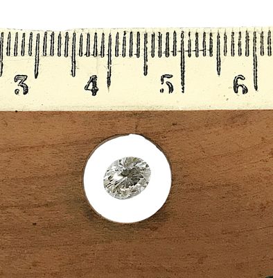 DIAMANT sur papier de forme ronde et de taille brillant, pes…