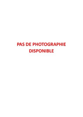 la couverture d'un livre avec la photo d'un homme en costume-cravate