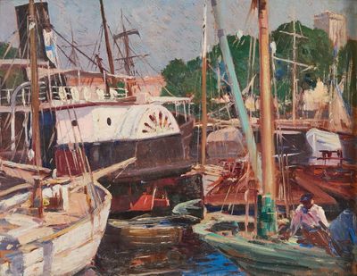 de nombreux bateaux amarrés dans l'eau