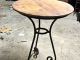 a table that is sitting in the middle of a room