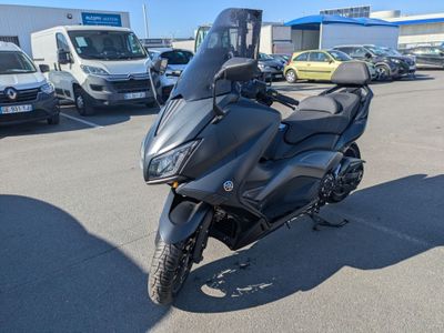 YAMAHA TMAX  - Immatriculation : DQ-163-VV - Genre : MTT2 - Carrosseri