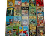de nombreux livres pour enfants empilés les uns sur les autres