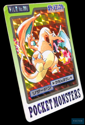 une carte sur laquelle figure l'image d'un personnage de Pokémon