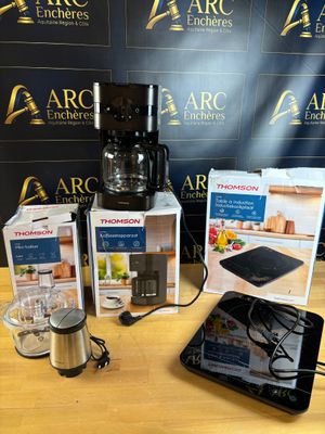 Lot Thomson mini hachoir, cafetière à filtre et table à indu…
