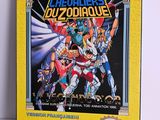 On voit ici la boîte du jeu « Les Chevaliers du Zodiaque ».