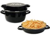 un bol de frites et un autre bol de frites sur fond blanc