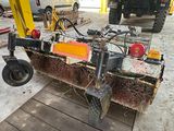 une image d'une machine garée dans un garage