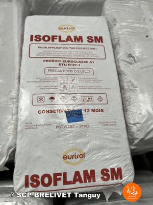 a bag of food that is sitting on top of a pallet