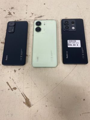 les trois coloris disponibles pour les modèles Samsung S20 et S20 Lite