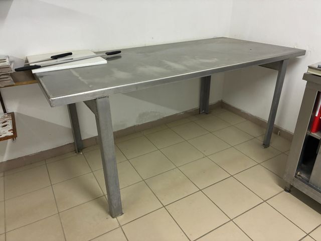 Table plateau inox. 193 x 92cm