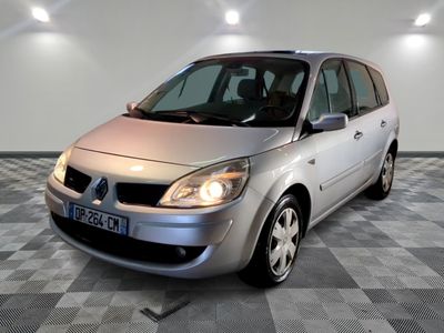 RENAULT - SCENIC 1.5 DCI 105 FAP LATITUDE - GO - Mise en ser…