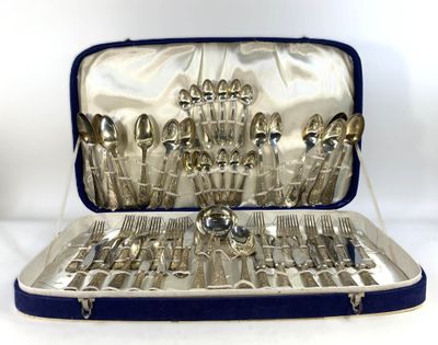 Ménagère de couverts en métal argenté à décor de rinceaux fe… - Photo 1