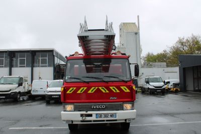 UNIC 95.14 1- Genre : VASP - Carrosserie : INCENDIE - Energi…