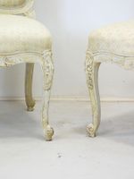 Paire de CHAISES DE SALON à dos plat dit à La Reine en bois … (photo 2)