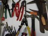 a lot of tools that are sitting on a table