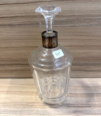 Attribué à BACCARAT Carafe à whisky monture argent poinçon M…