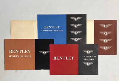 six livres sur les berlines sportives Bentley